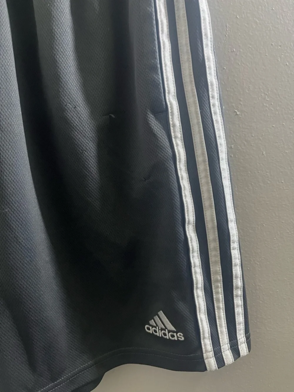 Adidas Men's gray Athletic Shorts with 3-Stripe Side Detailing - Picture 3 of 7